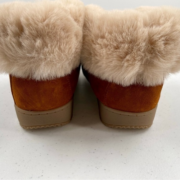 NWOB David Tate Caramel Leather Upper Suede Tan "Fur" Slip On Warm Bootie Shoes - Picture 6 of 7